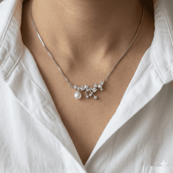SELENICHAST STAR PEARL CHAIN PENDANT
