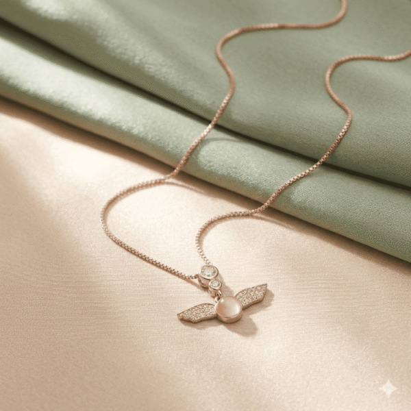 ANGLE WING CHAIN PENDANT