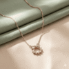 WREATH OF SPARKALI CHAIN PENDANT