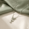 DANGLING TEARDROP CHAIN PENDANT