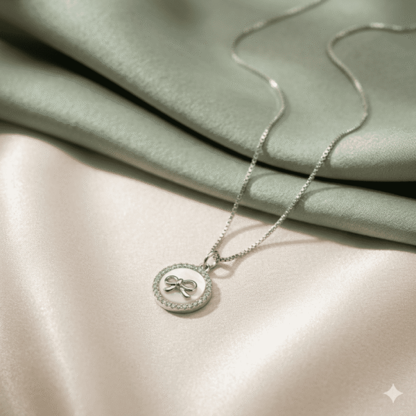 BOW SHAPE MOP CHAIN PENDANT