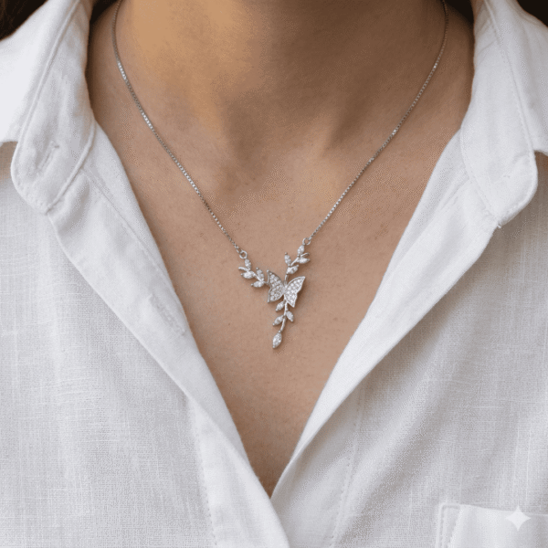BUTTERFLY LEAF CHAIN PENDANT