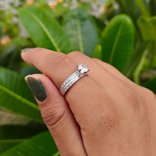 Raound And Baguette Ring