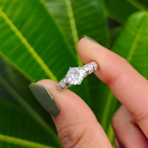 Round Shape And Baguette Ring