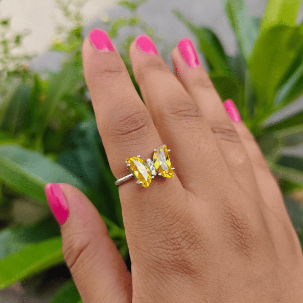 BUTTERFLY RING